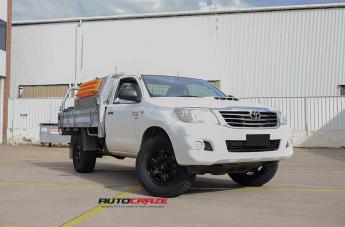 TOYOTA HILUX N70 4WD GRANDE SATIN BLACK
